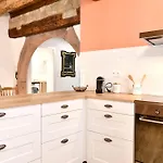 Joseph, Adeline & Nous Holiday home