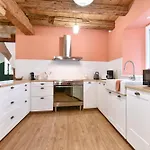Joseph, Adeline & Nous Holiday home *