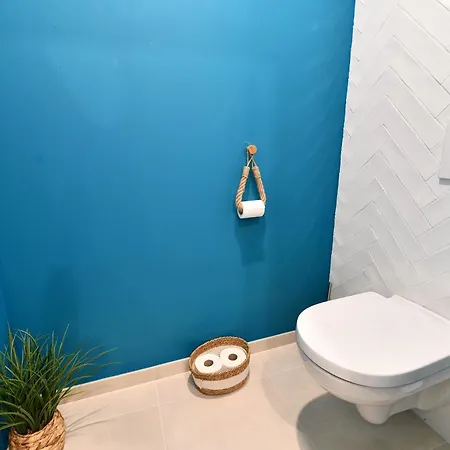 Joseph, Adeline & Nous Holiday home *